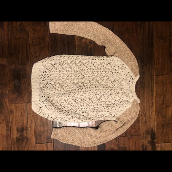 Sweaters - Picture 5 of 8